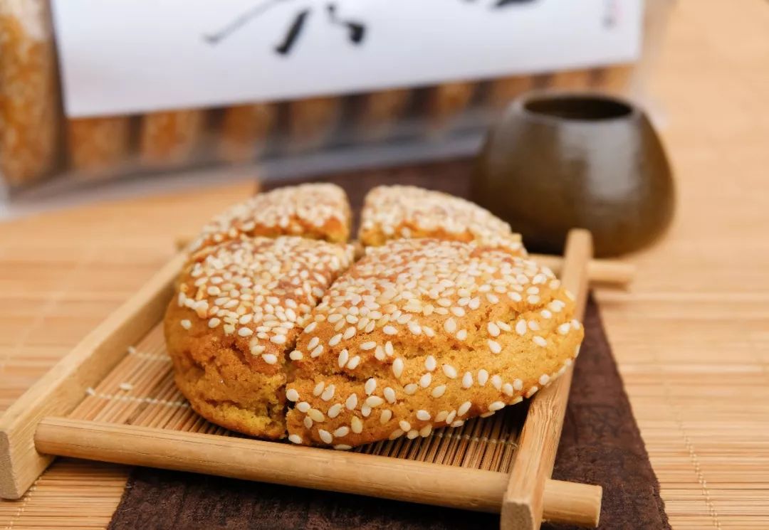 手工现烤太谷饼守在炉边的真味嚼在嘴里的甜蜜
