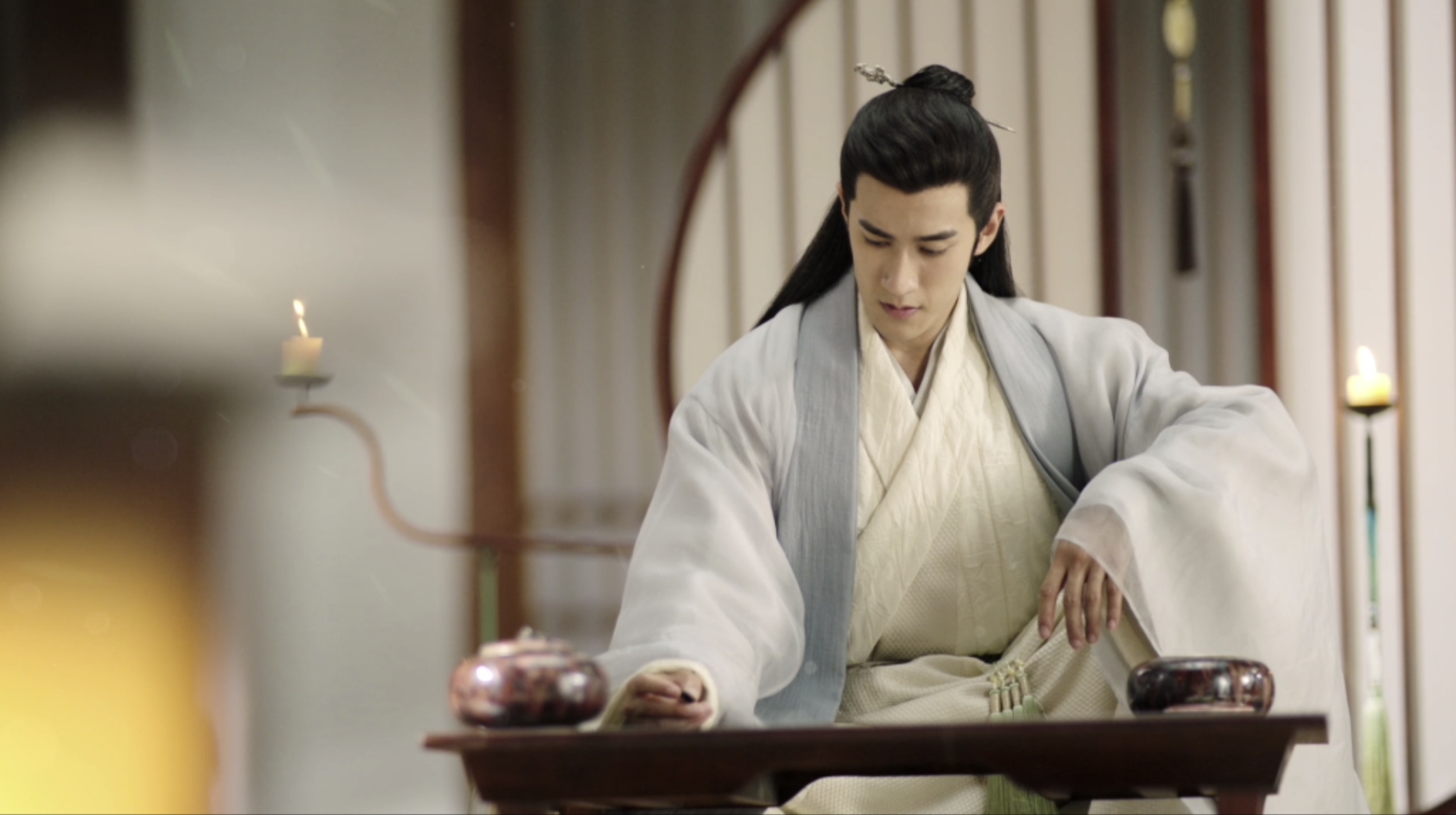 李治廷李治廷狂追张雪迎上演真香现场 快节奏剧情获网友赞赏《白发》