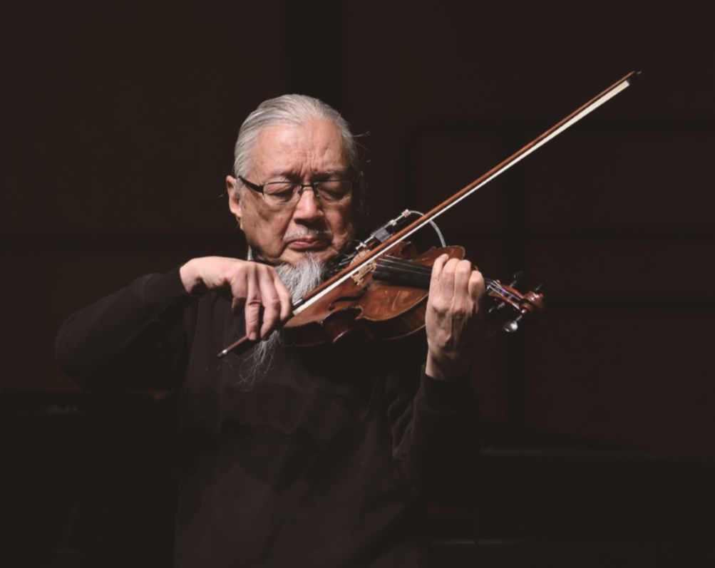 影视配乐大师,音乐家,音乐教育家胡伟立先生胡伟立,1937年生于香港