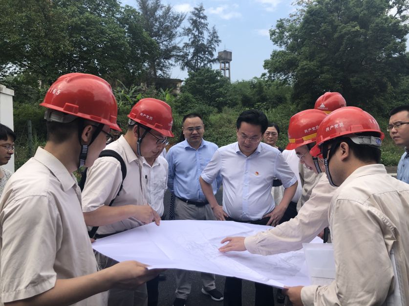 市委书记吴耿淡调研神华国华清远电厂项目