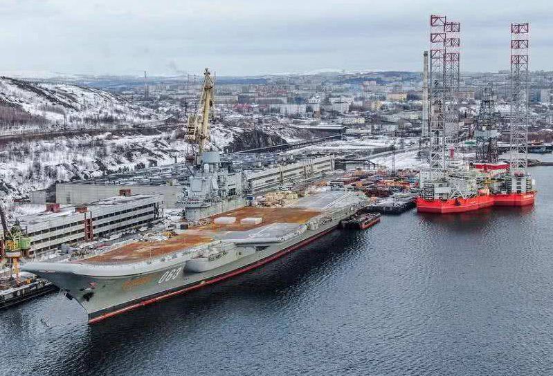 "库兹涅佐夫"号航母