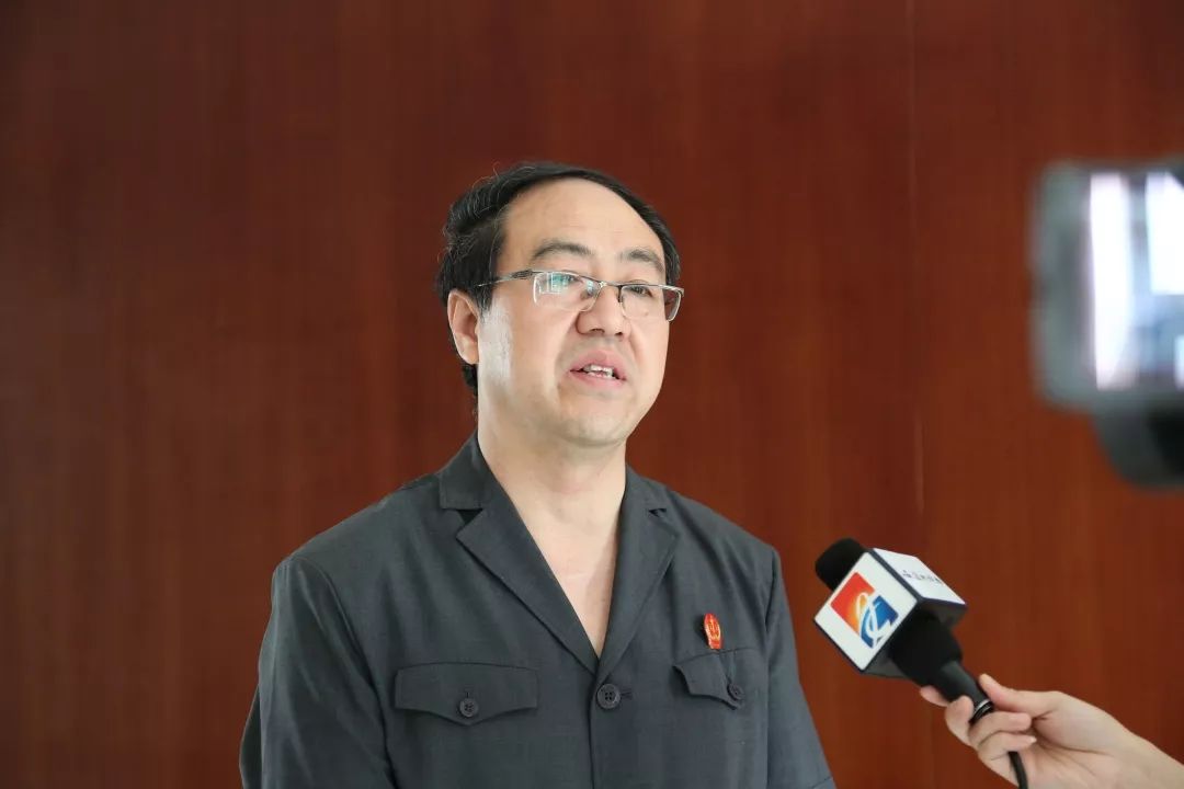 全市第二期送法进企业法律大讲堂在安康中院开讲_冯康