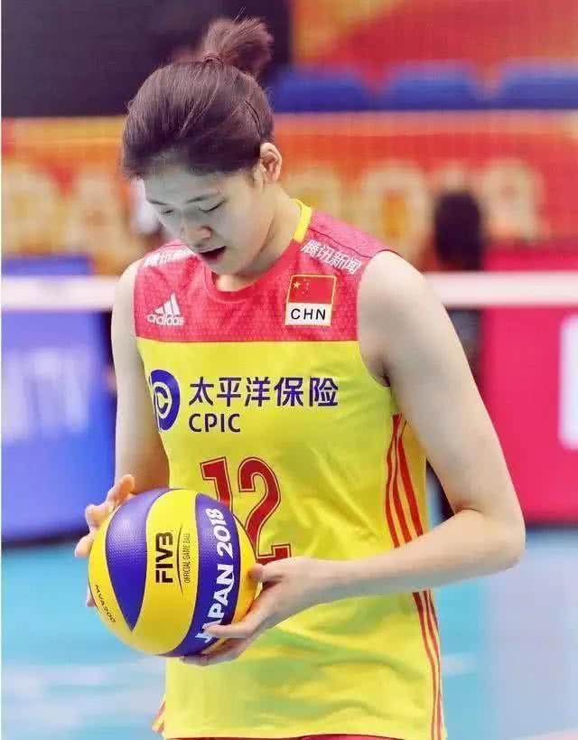 刁琳宇或成“加大版丁霞”，传球大胆活跃将是中国女排夺冠奇兵！-搜狐大视野-搜狐新闻