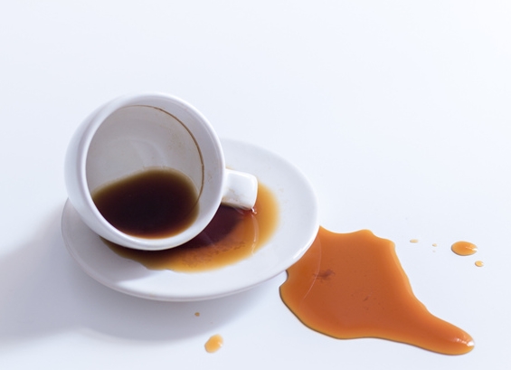 家居保养妙招地毯弄脏了几种常见污渍的懒人清理法