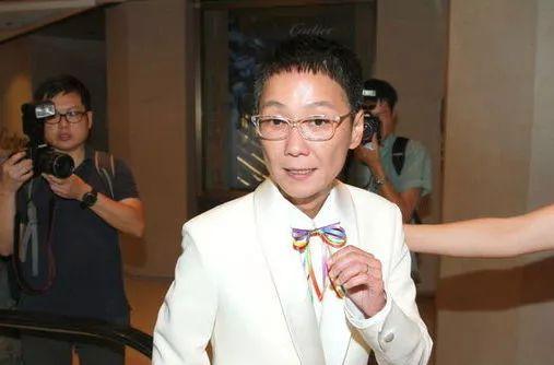 "太子女"承认开展新恋情:与前妻没关系_杨如芯