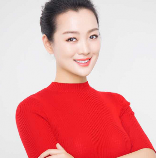 一份财经圈女主持的自白_方悦