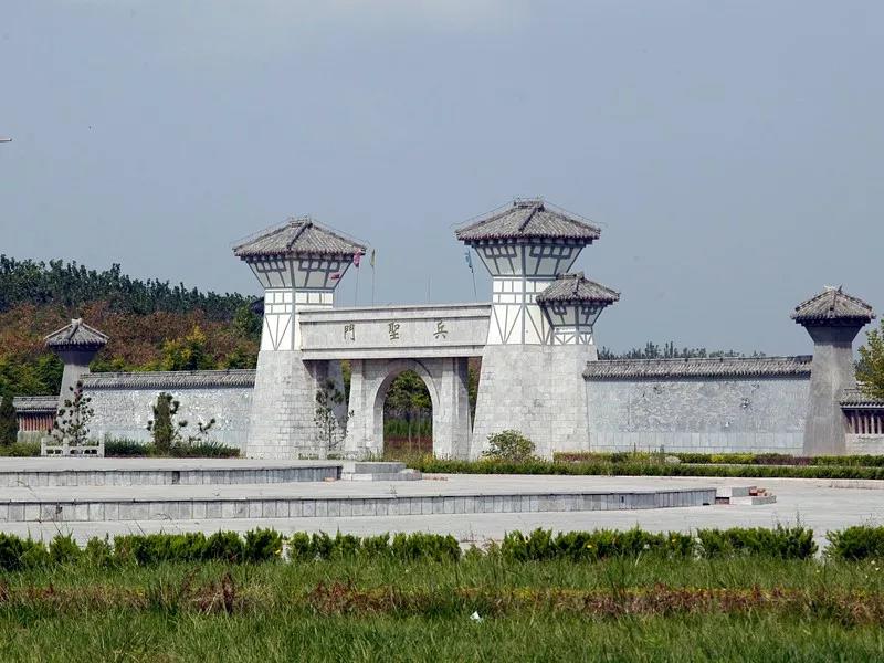 2019年"中国旅游日"菏泽分会场暨鄄城县第一届旅游文化嘉年华启动仪式