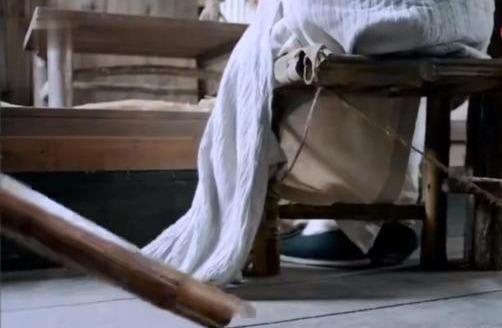 封神演义马小红再上炮烙柱为何没有跟随姜子牙逃掉