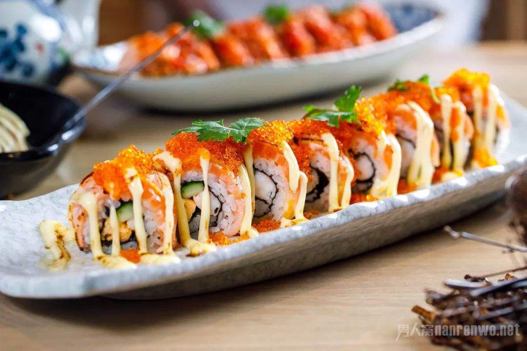 让我们来一份鱼籽寿司打开你尘封已久的胃口吧