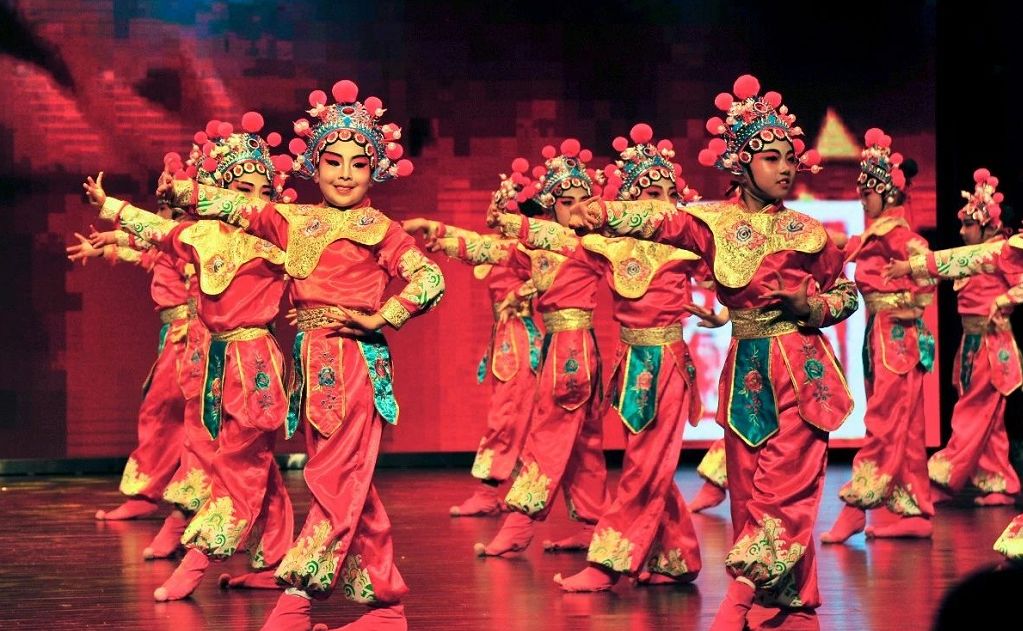 包五十二中戏曲舞蹈《刀马旦》勇夺桂冠!
