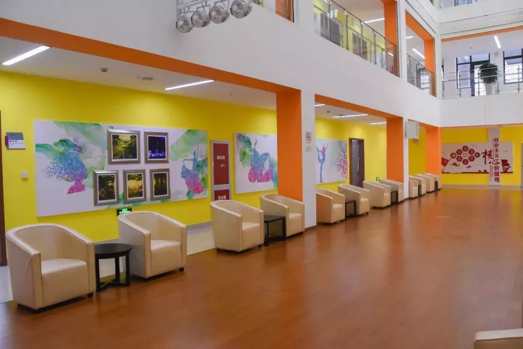 民生华新镇凤溪社区文化体育服务活动中心正式启用啦