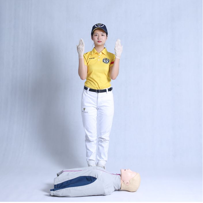 视频成人心肺复苏cpr与aed使用的完整示范