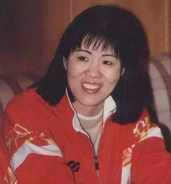 中国女排电影开拍那个曾感动中国铁榔头郎平