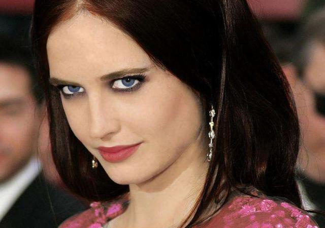 最喜欢的女明星之一伊娃格林看一眼就无法忘记