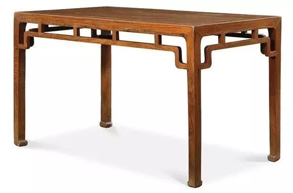 的一部分,虽然是以结构的形式而存在,但是已经摆脱了直枨的基本形式