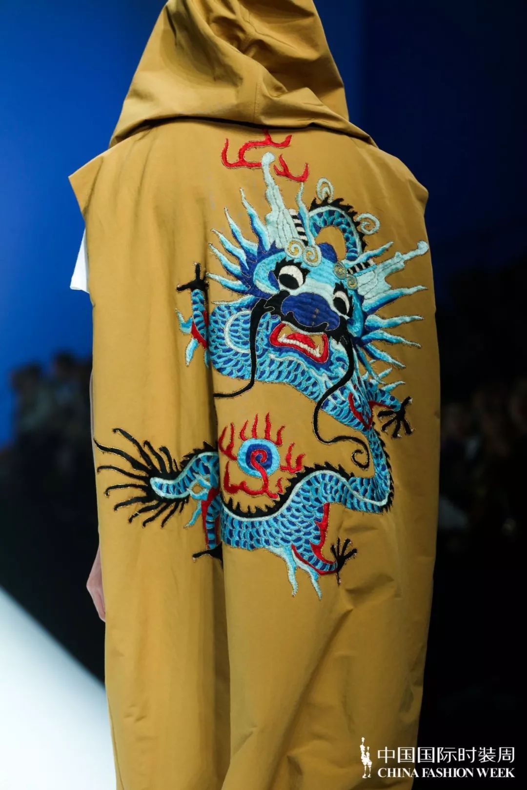 设计师演绎中国传统民族文化独树一帜的中国风时尚风潮必须爱