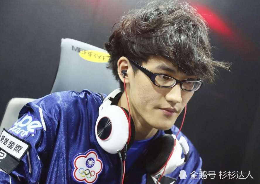 lollpl闪电狼成了叉烧加入sn战队网友众人皆知