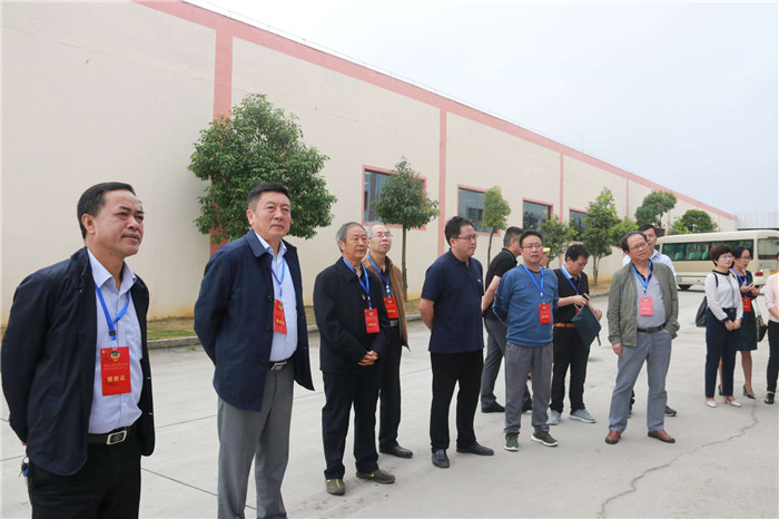 脱贫攻坚春季攻势刘明率队开展易地扶贫搬迁群众四重保障专题视察