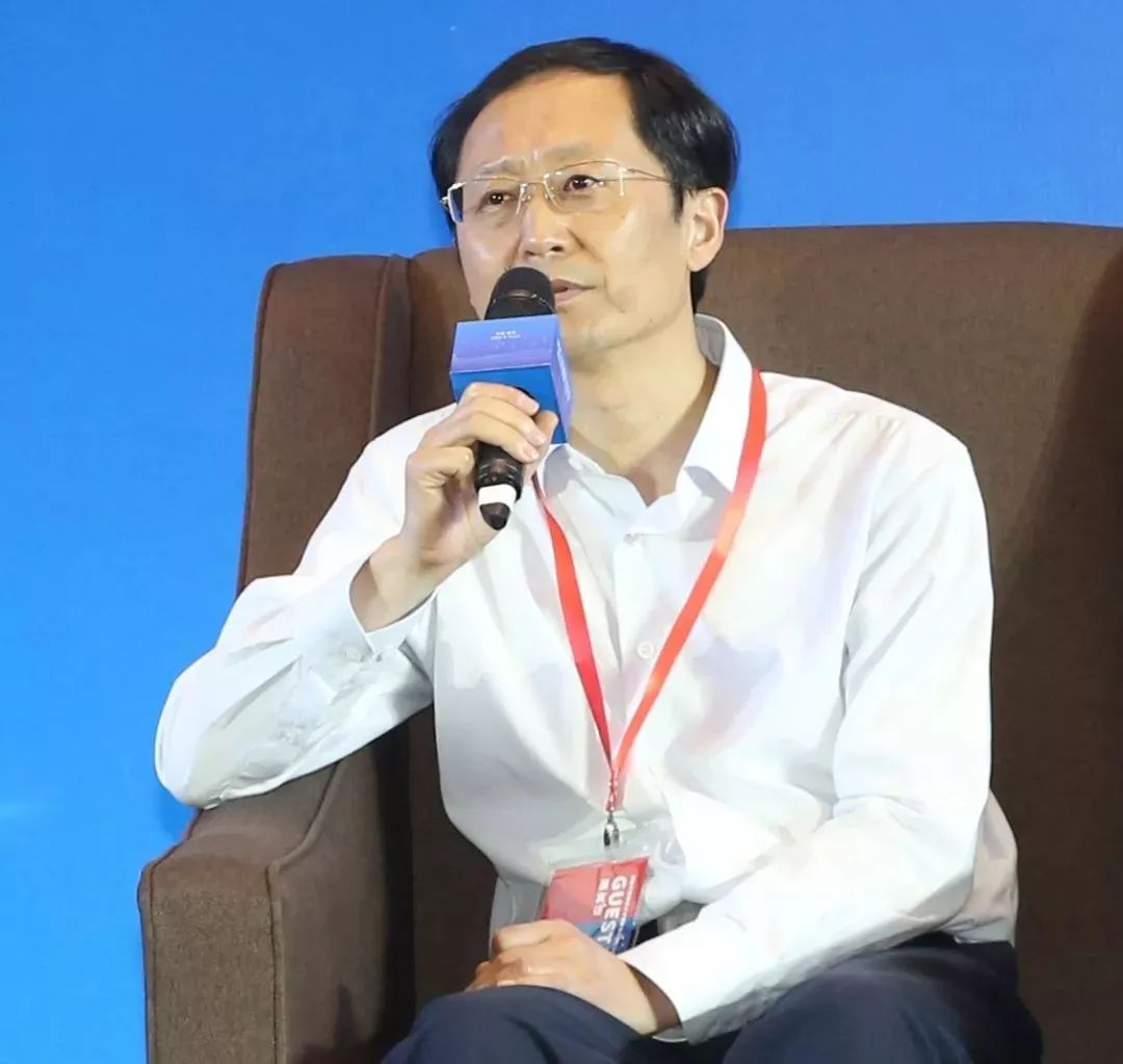 院士专家齐聚,共议国家大数据重大科技基础设施建设_社会科学