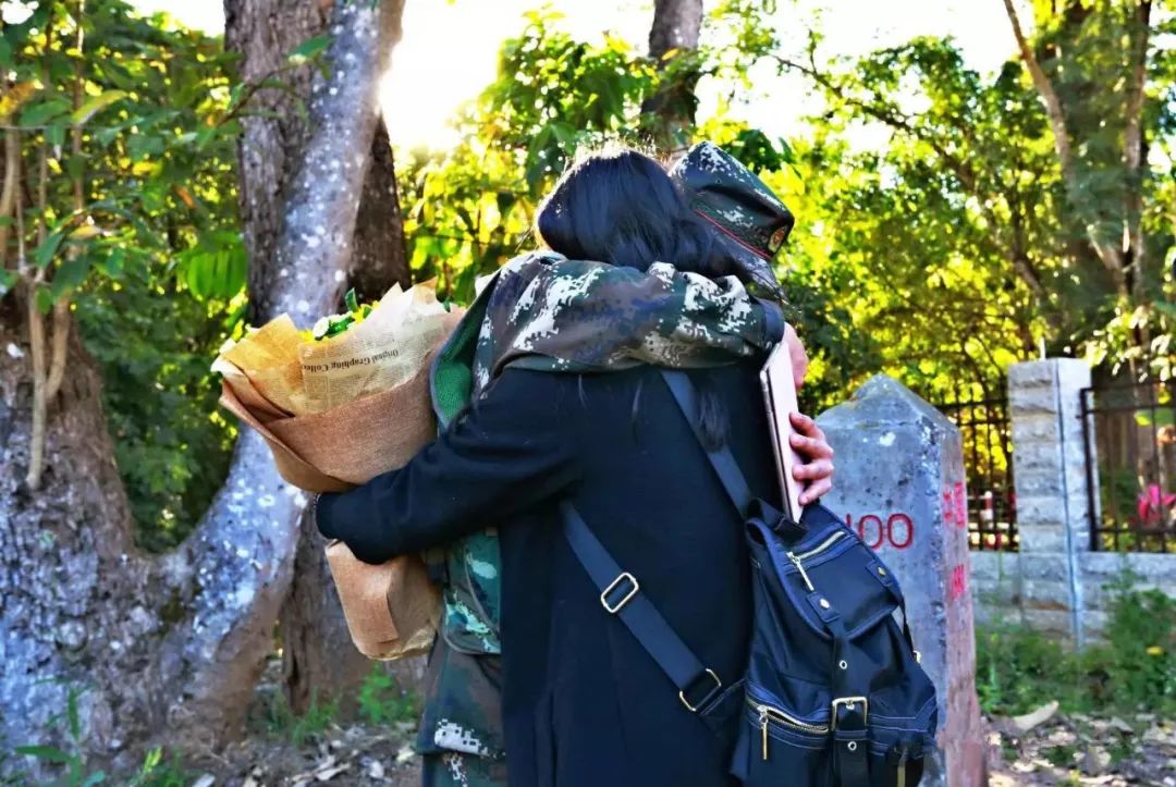 十张让人泪流满面的离别现场有些人一转身就是一辈子