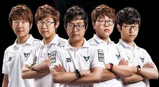 jackylove接受采访:心目中最强的战队是ssw