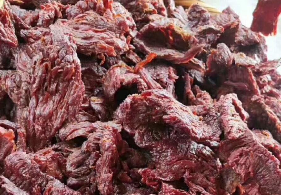 原创云南牛肉干巴色泽红润爽口宜人 隔屏闻香舌尖美食尽览