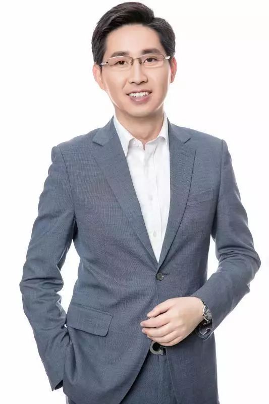 工作4年他从职场低谷走向躺赚人生只因做对了这件事