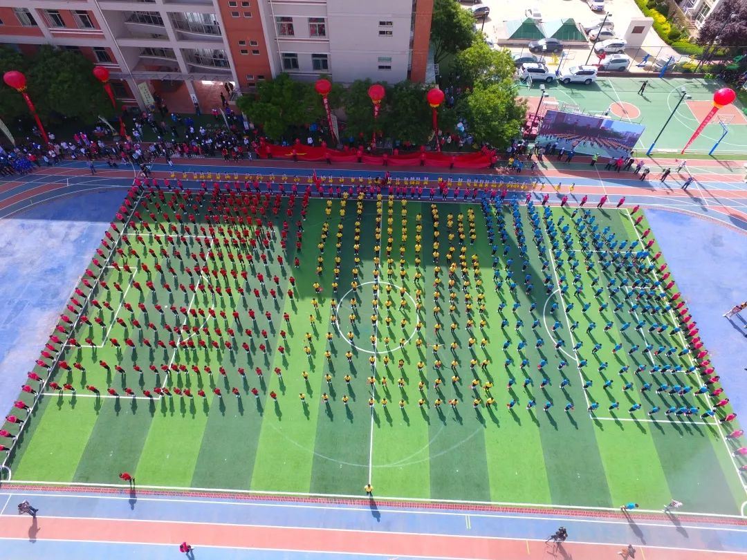 第十七届全国学校体育联盟兰州华侨实验学校全员运动会盛大绽放_急鲻