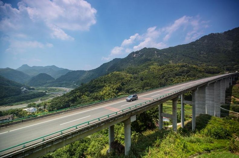 安庆出台《干线公路互联互通服务决胜全面建成小康社会两年行动计划》