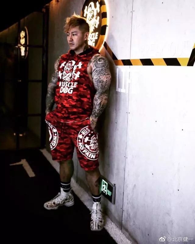 级运动健将多次获得全国健身健美赛 亚锦赛健体冠军及全场冠军现场