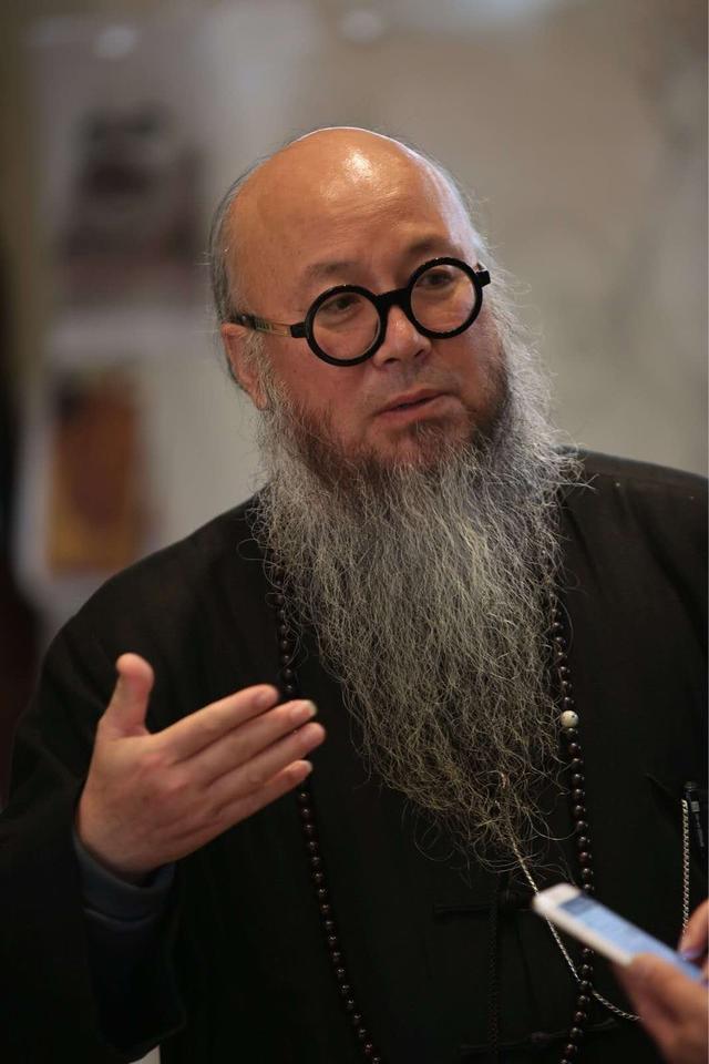 老墨乐佛 知乐妙趣 趣闻插曲木鱼声中画乐佛的人