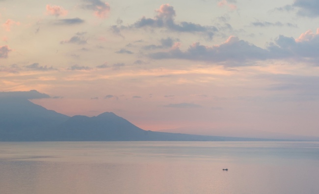 现象研究：水槽变革的临界点出现，三小时换一种活法-家电圈官网