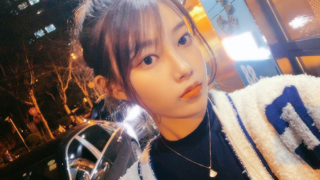 mlxg复出无望被曝已和女友分手下一步计划去上大学