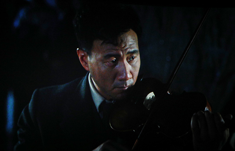 一位伟大的音乐家用传奇经历谱写"黄河大合唱"_冼星海