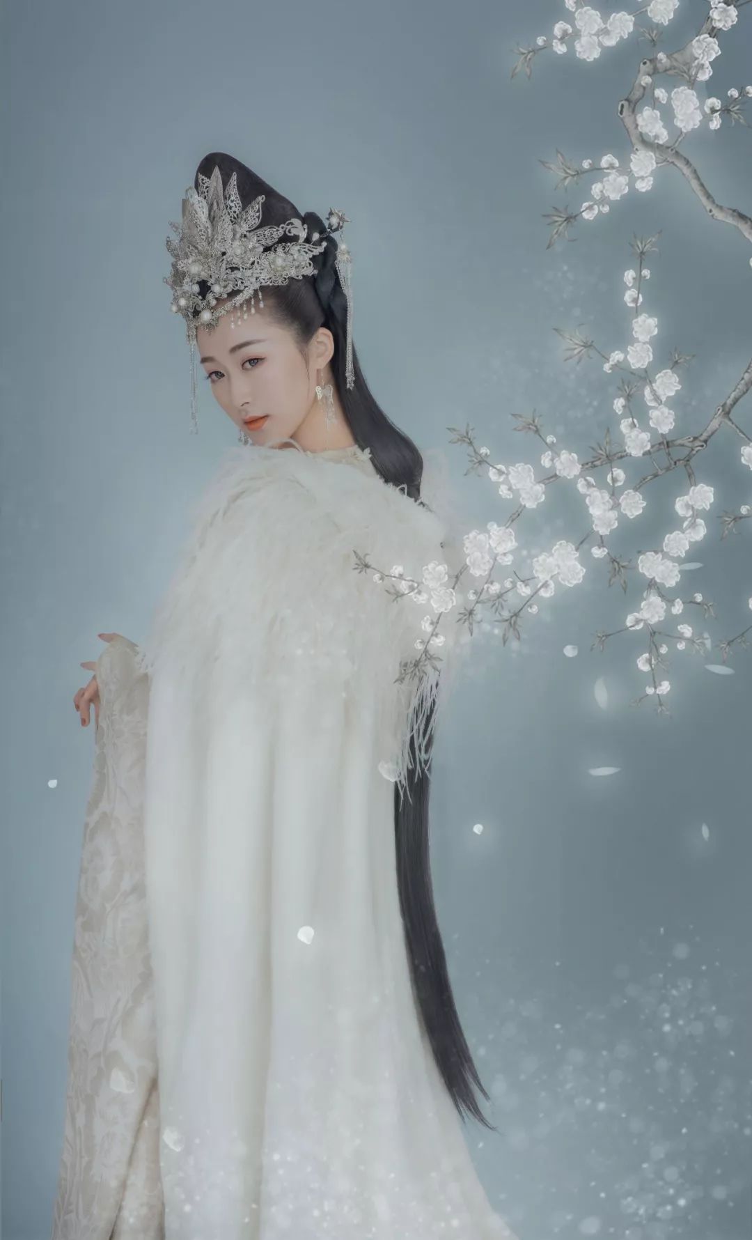 99元抢原价998元古装个人写真~67服装造型 妆面 3张底片赠送 16寸