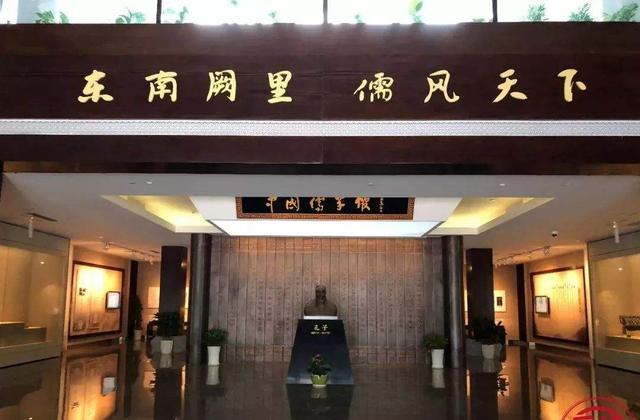 5,包山书院:三衢之会龙游石窟集人文,艺术,文化,工程技术于一体,是