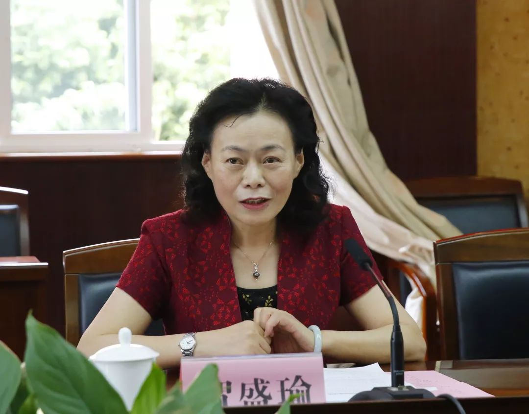 交流活动党委书记彭正松院长贺盛瑜一行赴成都信息工程大