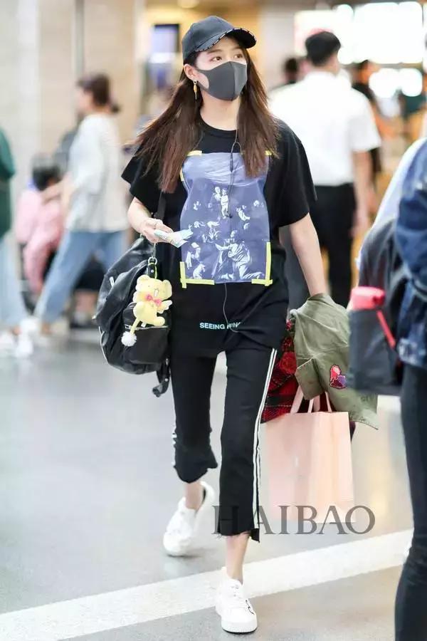 好奇明星们都在穿的运动鞋竟然是