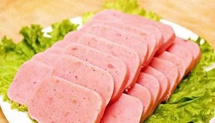 鸳鸯锅底 鲜切牛肉 手工羊肉 撒尿牛丸 梅林午餐肉 土豆片