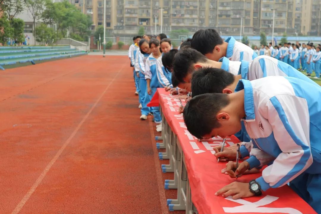 不要讓生命之花在水中凋謝南昌市二十八中教育集團青雲學校多舉措開展