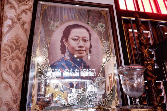 让人们更深入的了解神秘的娘惹文化,了解那些历史中独特的存在,更多的
