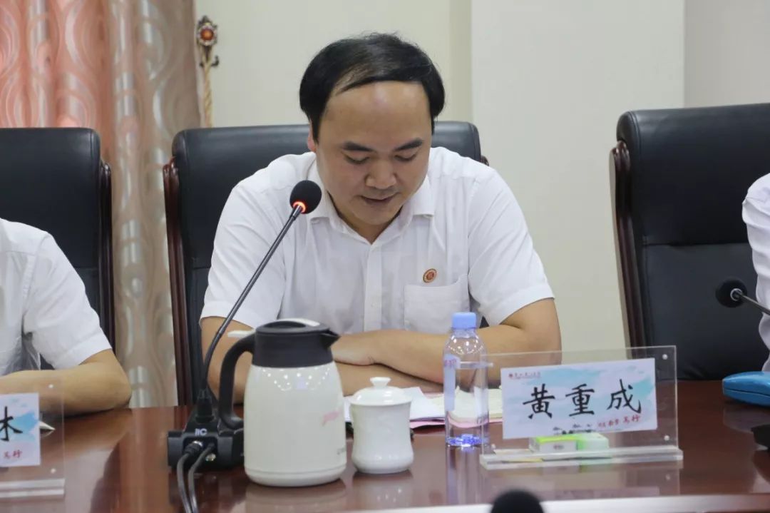 重庆市民办教育协会高职专委会福建考察团陈传文一行莅校考察