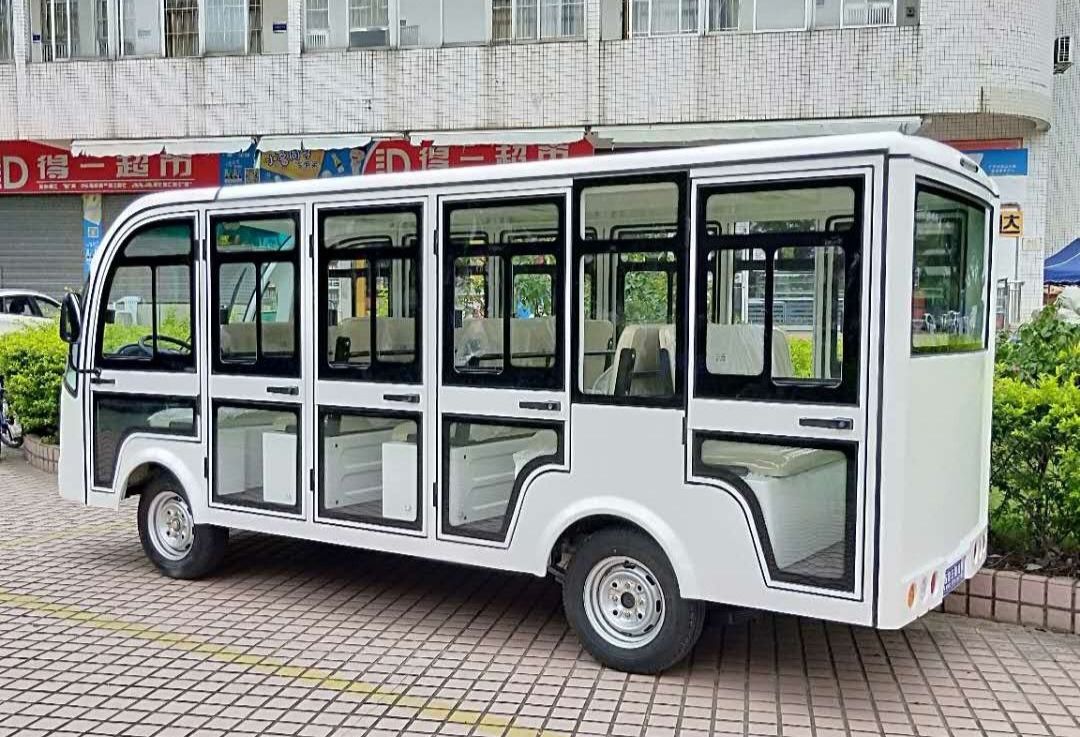 难道广科真的迎来了校园巴士?_小苑子