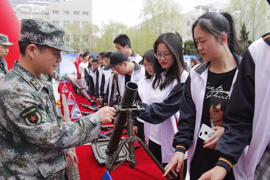 关注牡丹江大学生征兵工作稳步推进
