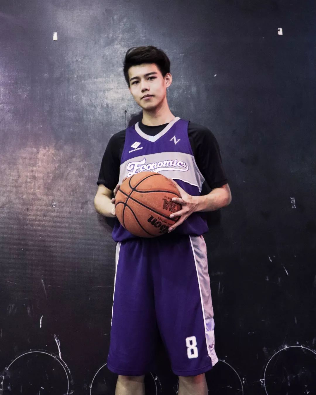 刘泽基经院最能跑的辣个男人中投靓仔防守尖兵q1:请用四个字形容你