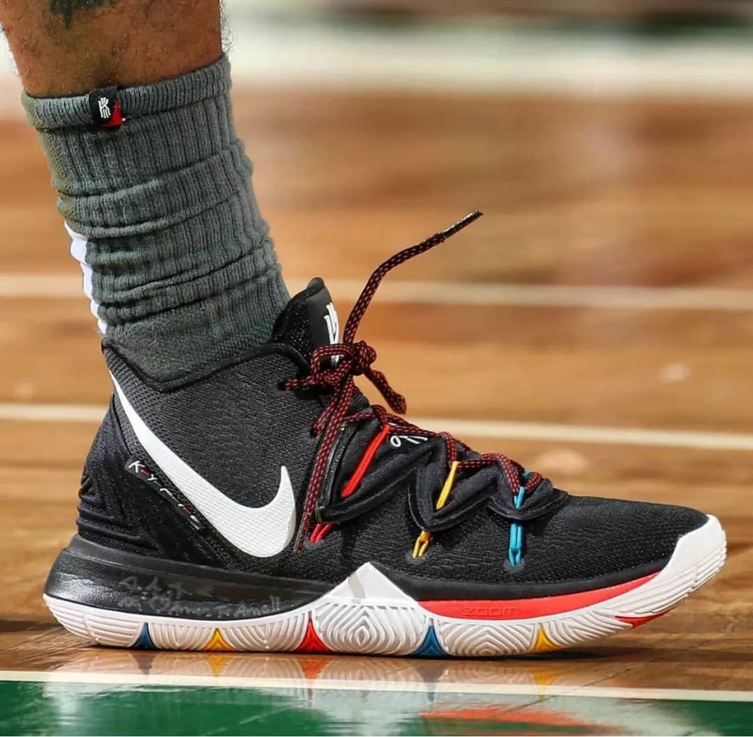 soar 限量发售|nike kyrie 5 ep "friends"