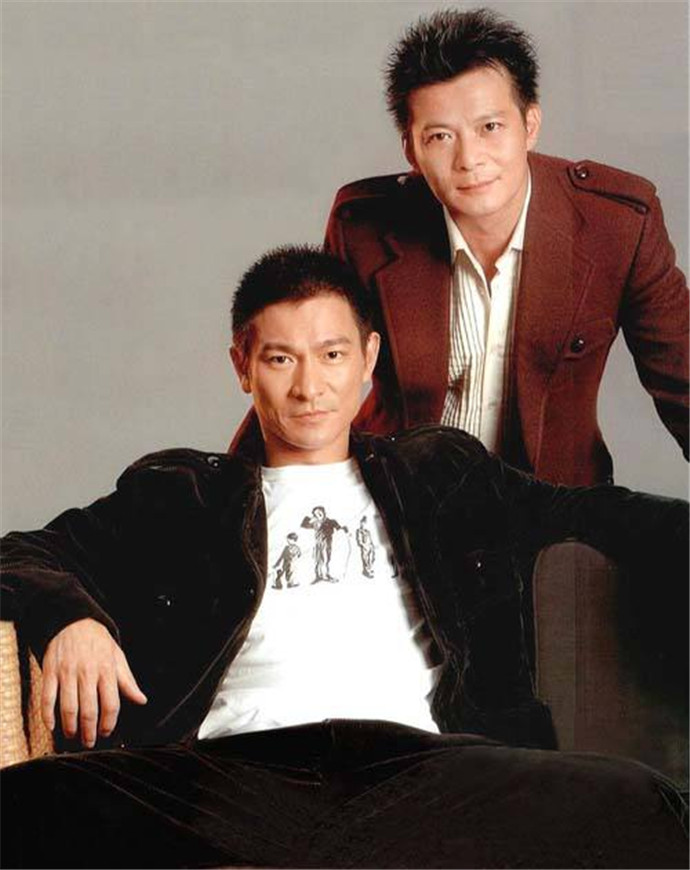 无线五虎将黄日华当年的靖哥哥淡出娱乐圈原是为了她