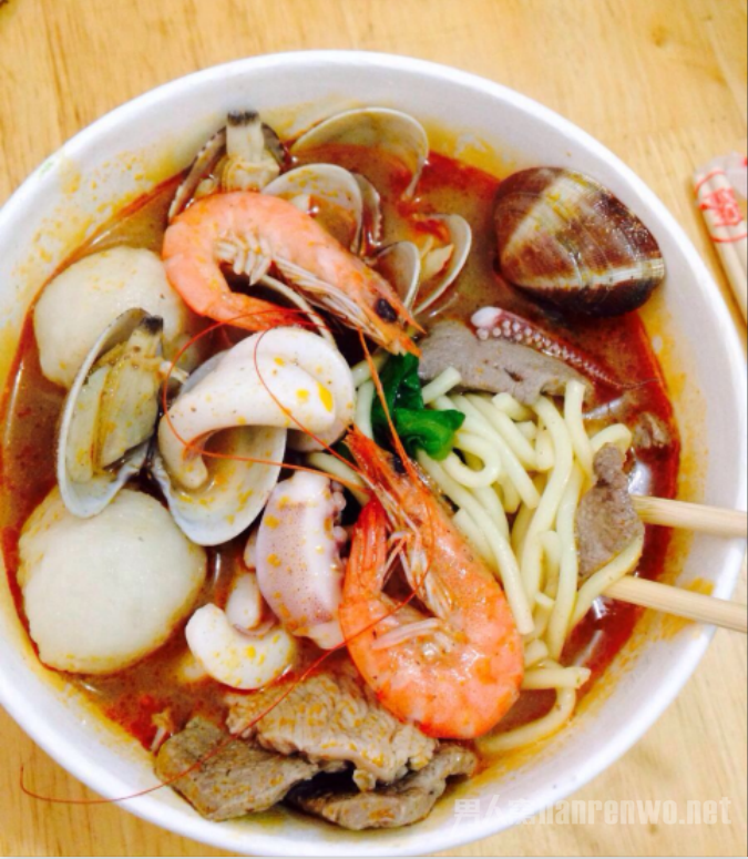 美味诱人的厦门沙茶面老厦门人必吃外地游客必尝