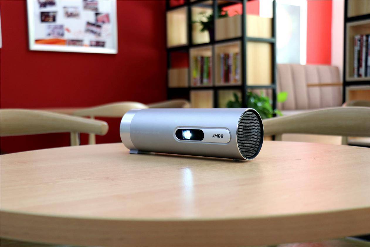 坚果p系列重出江湖便携投影战神级产品坚果p3实测