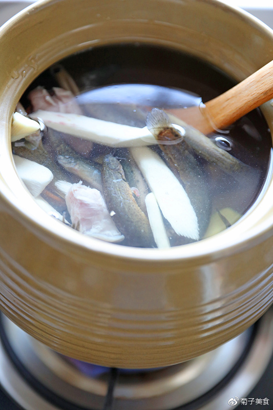 原创山药泥鳅汤的家常做法简单易学步骤详细值得收藏